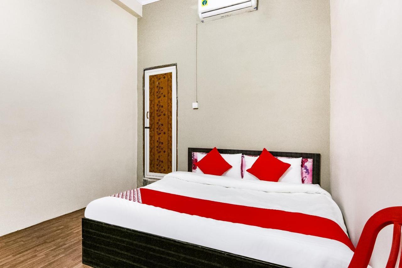 Oyo 69647 Yash Lodge Jabalpur Esterno foto