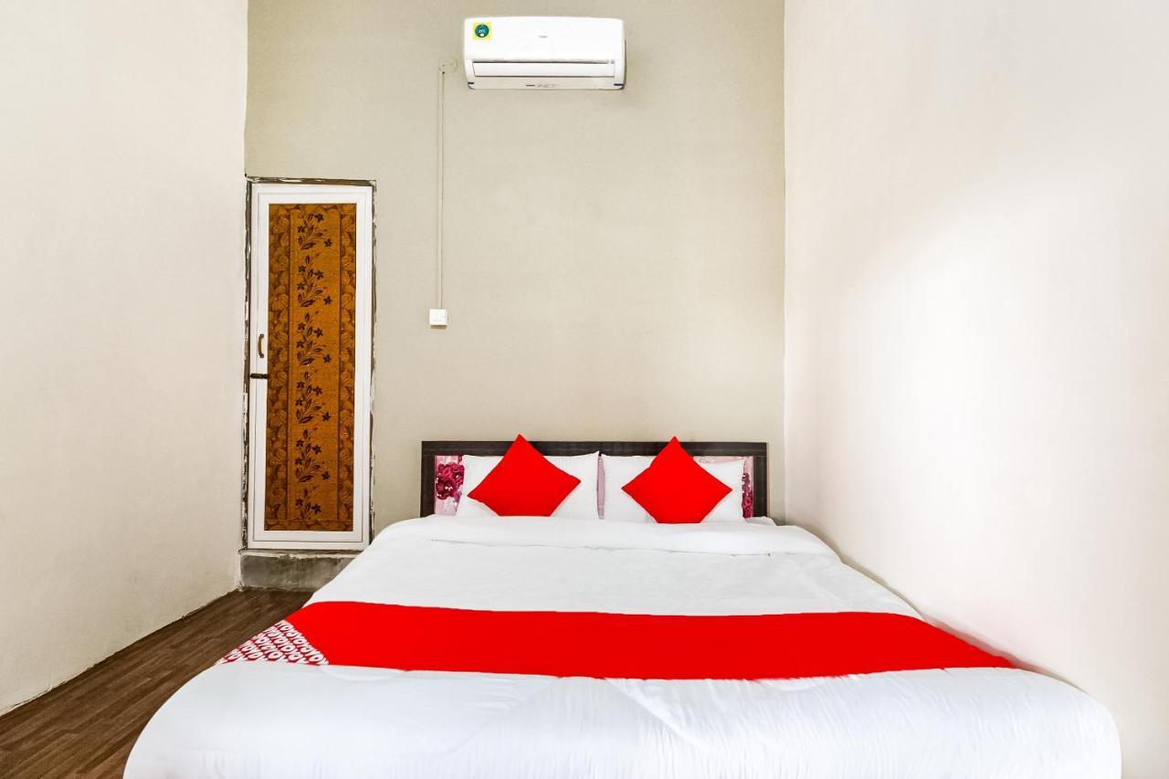 Oyo 69647 Yash Lodge Jabalpur Esterno foto